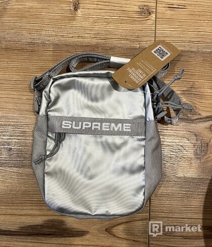 Supreme Shoulder Bag (FW22)