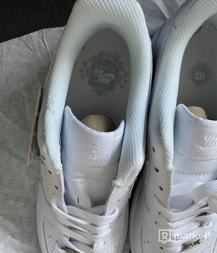 Nike air force biele white 44