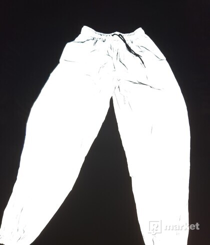 Reflective pants