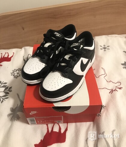 Nike Dunk Low (PS) Black and White