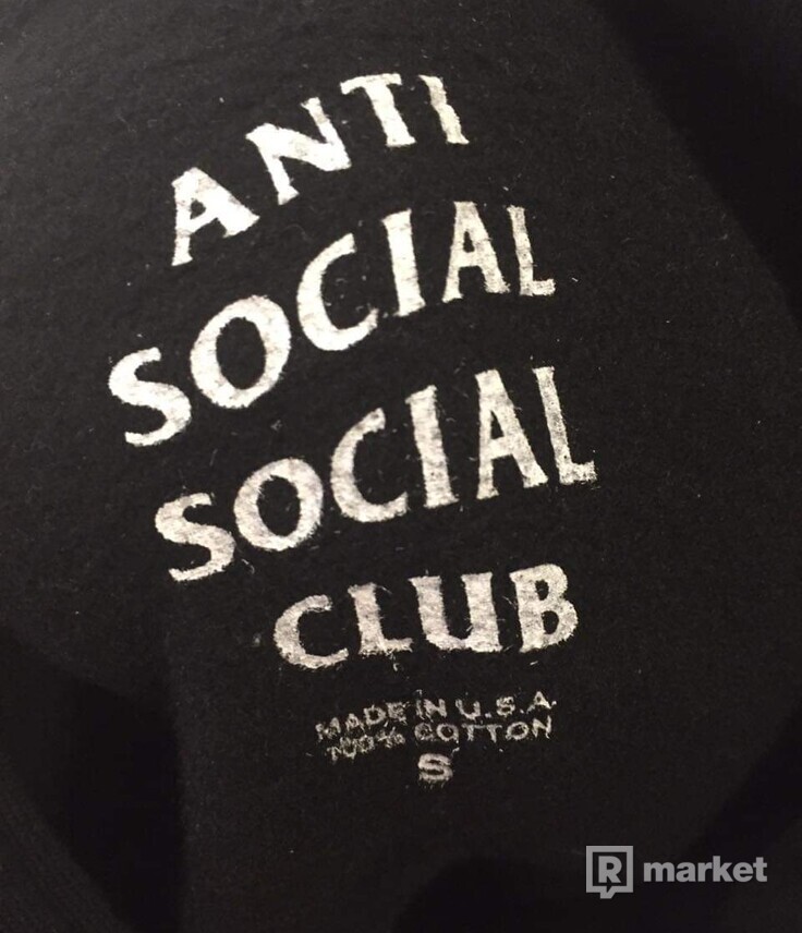 ANTI SOCIAL SOCIAL CLUB mikina