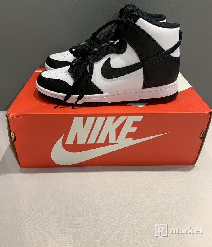 Nike Dunk High Black White Panda
