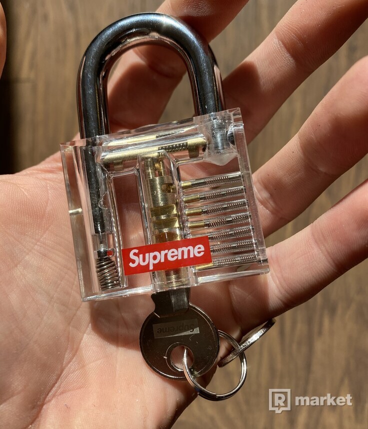 SUPREME Transparent Lock