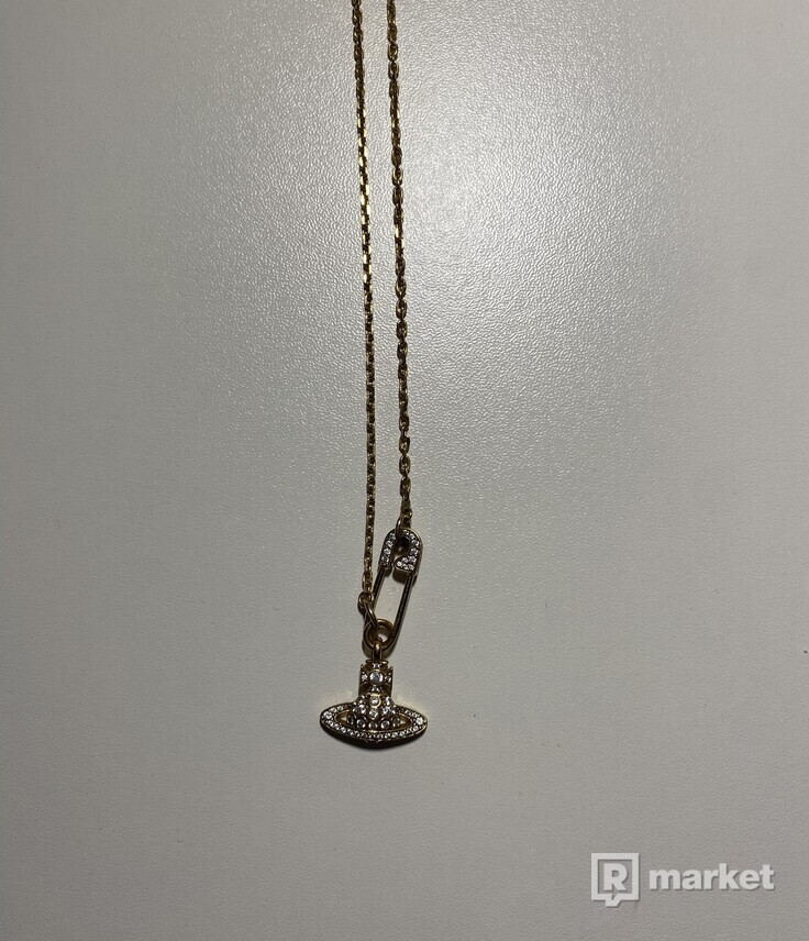 Lucrece pendant-náhrdelník-goldcoloured