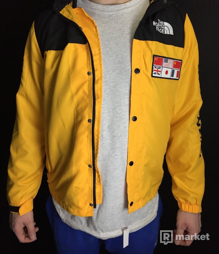 Supreme The north face yellow jacket