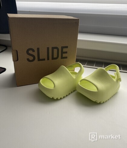 Predám Yeezy Slide Glow Green Infant - 19(3K)