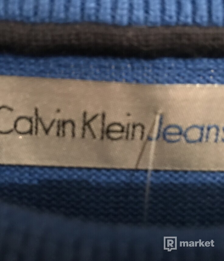 SVeter Calvin Klein