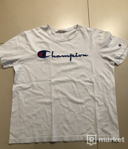 Champion crewneck T shirt
