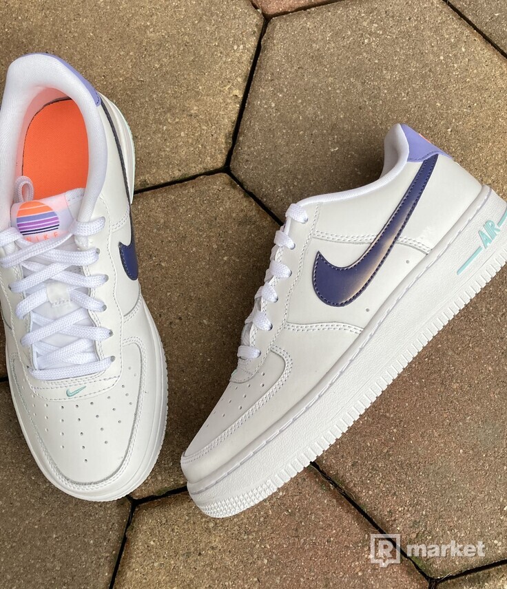 Nike Air Force 1 Low GS - vel. 38