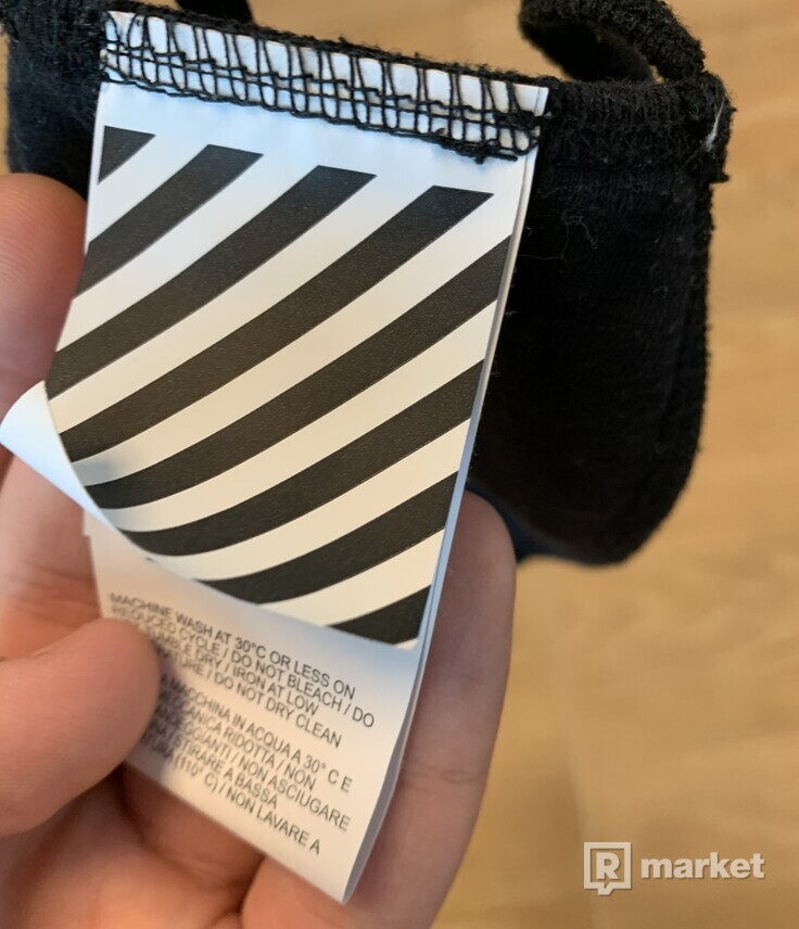 Off white Face mask