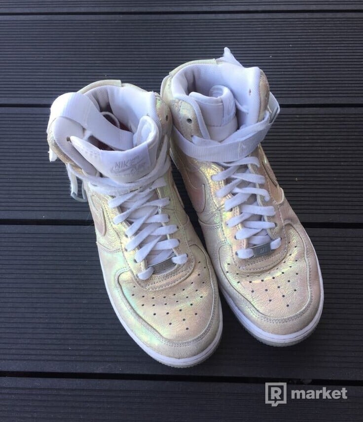 LIMITED Air Force 1 Hi "Iredescent Pearl"