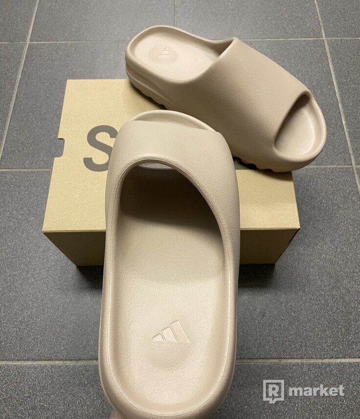 Adidas Yeezy Slide Pure - EU 46