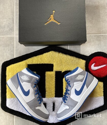 Nike Jordan 1 Mid True Blue