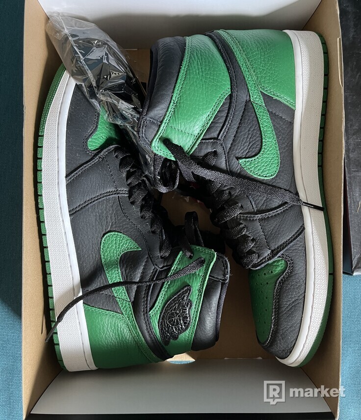 Nike Air Jordan 1 High Pine Green
