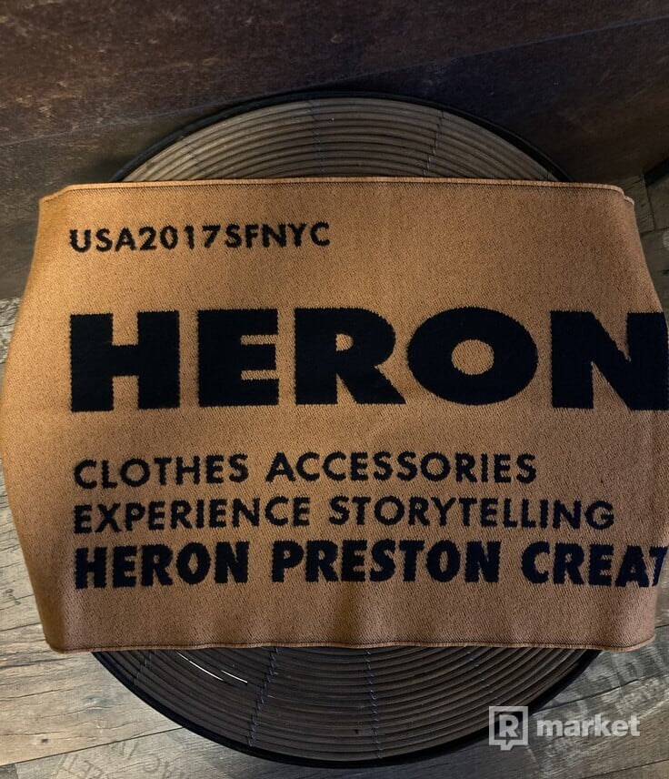 HERON PRESTON Scarf