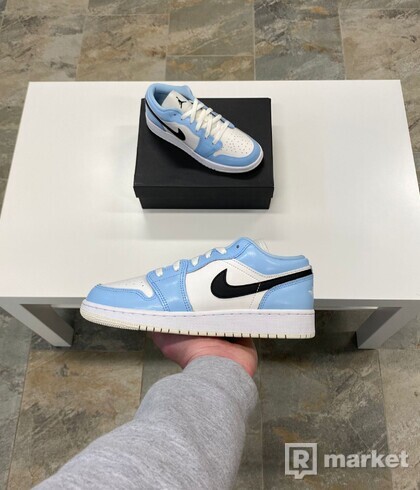 Nike Air Jordan 1 Low (GS) "Ice Blue"