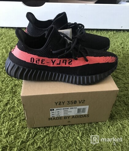 Yeezy 350 Core Red