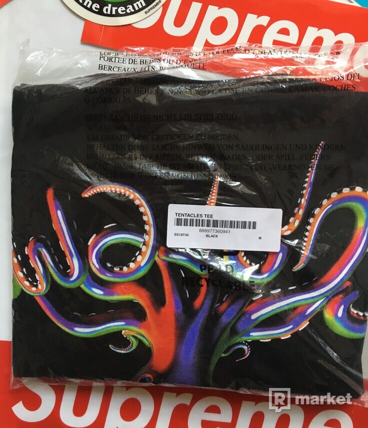 Supreme Tentacles Tee. Size: M
