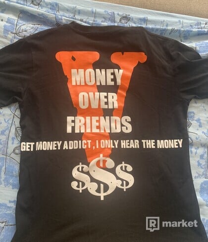 Vlone money over friends tee