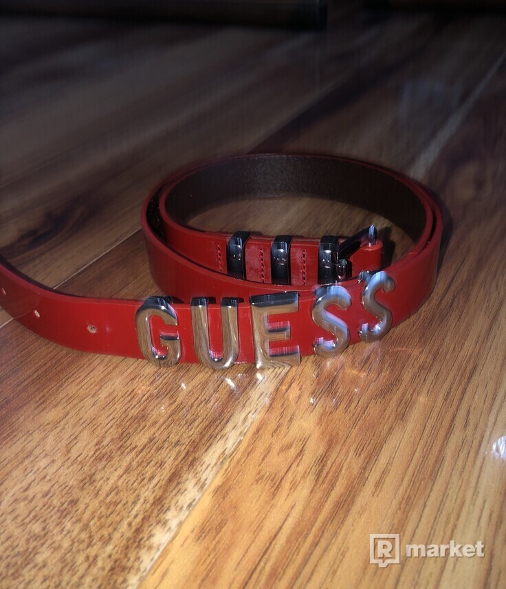 GUESS belt
