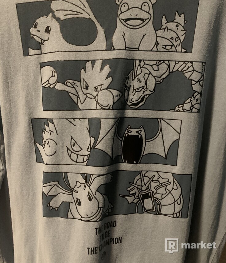 Uniqlo x pokemon tričko