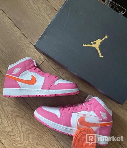 Nike Air Jordan 1 Mid "Pinksicle"