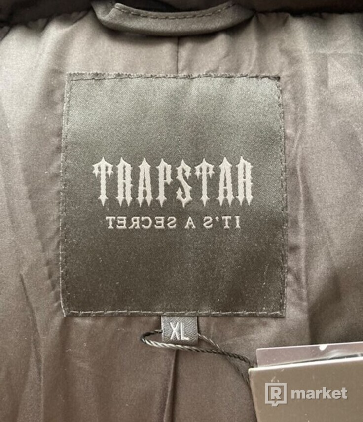 Trapstar Irongate Hooded Jacket - Black