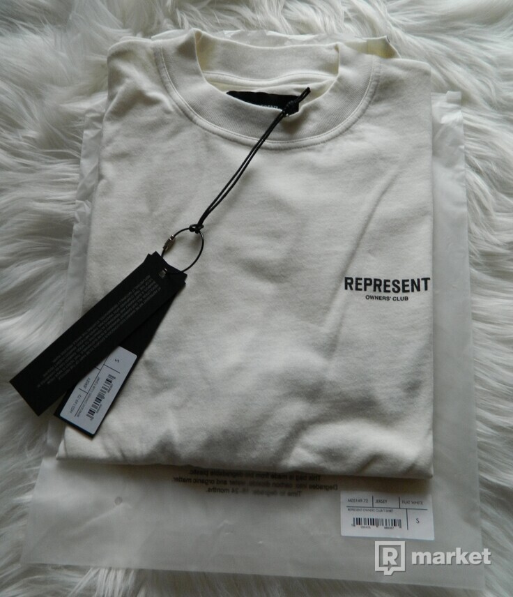 Represent owner club t-shirt - flat white