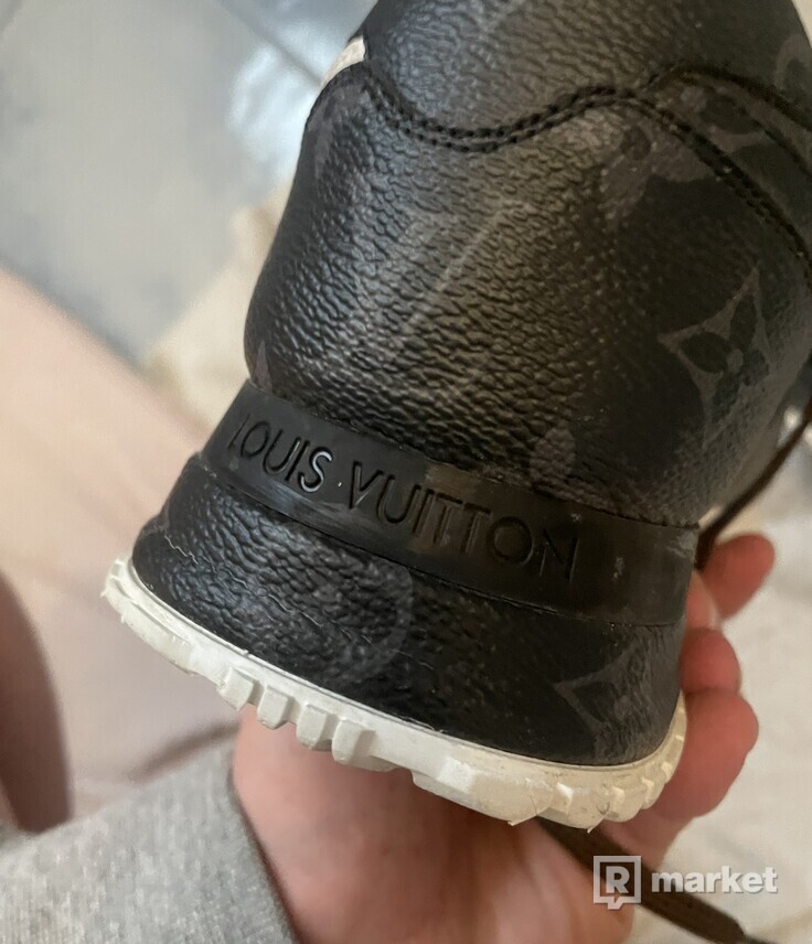 Louis Vuitton LV Run Away Trainers new Multiple colors