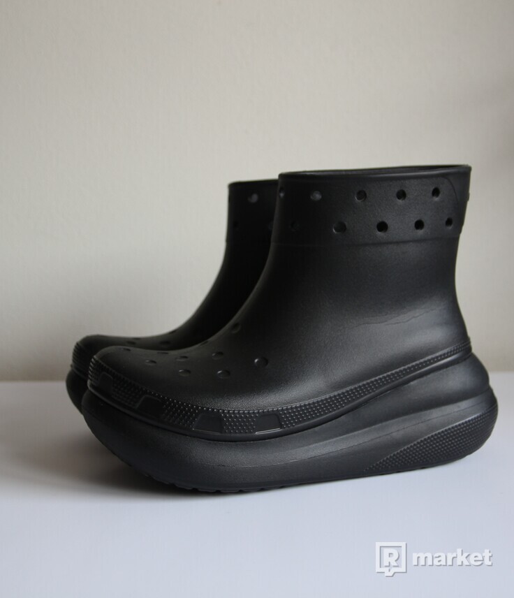 Crocs puddle boots