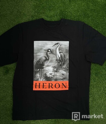 Heron Preston black tee