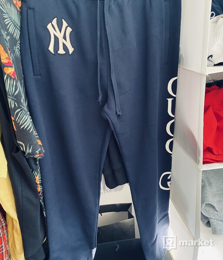 Gucci x NY Yenkees tracksuit