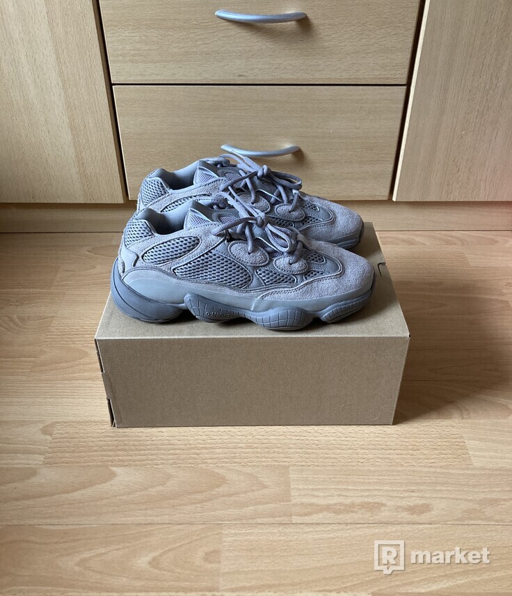 Yeezy 500 Ash Grey by Kanye West / 40 2/3 / DS