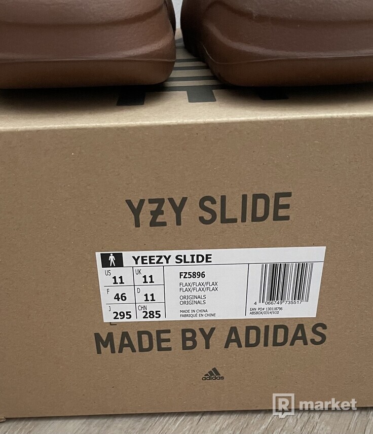 Yeezy Slide Flax (46)