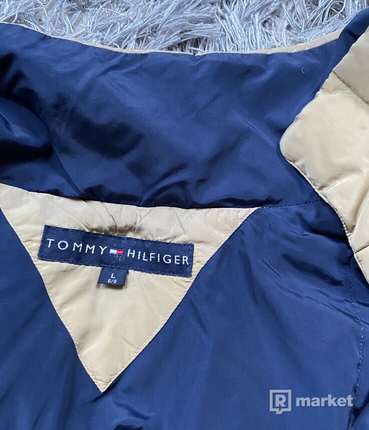 Vintage Tommy Hilfiger  puffer jacket
