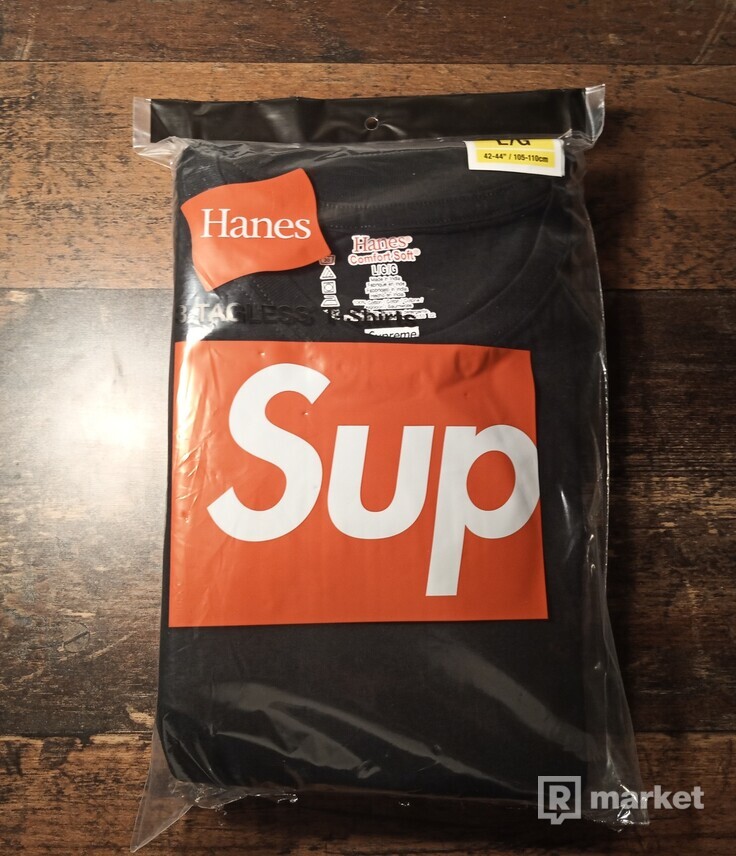 Supreme/Hanes  Tagless Tees (3pack) Black