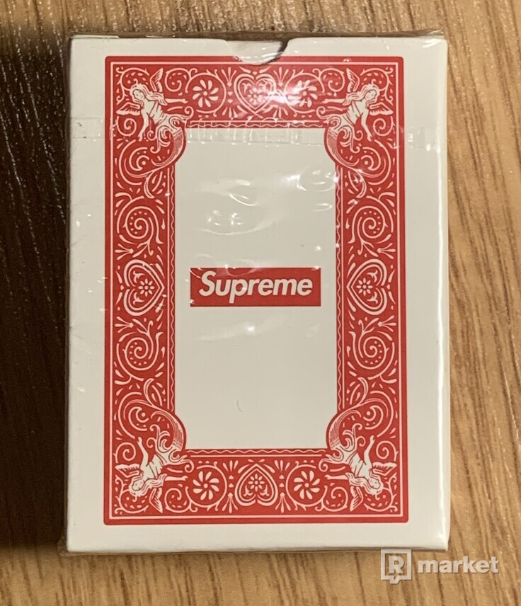 Supreme playing cards