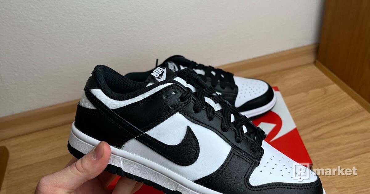 Nike Dunk Low White Black | REFRESHER Market