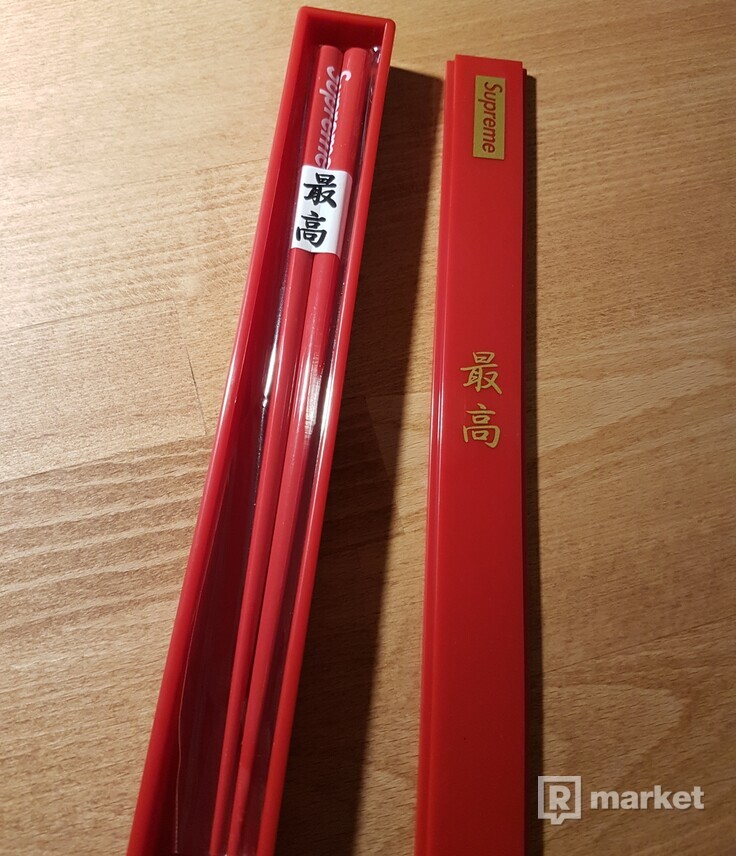 Supreme chopsticks FW17