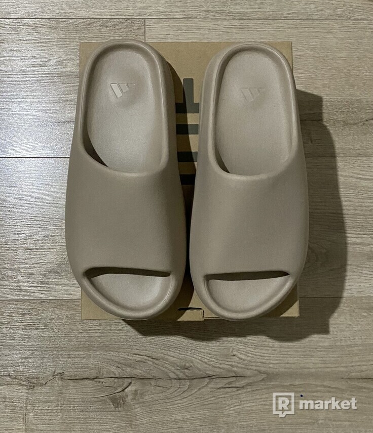 adidas Yeezy Slide "PURE"
