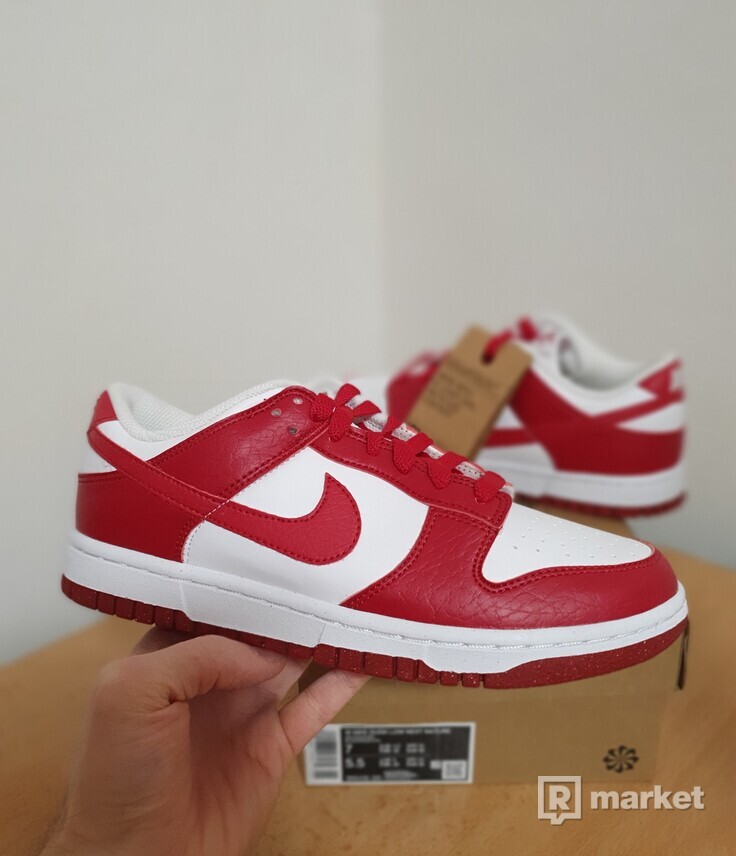 Nike Dunk Low Next Nature University Red / White Gym Red (W)