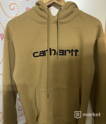 carhartt hoodie size M