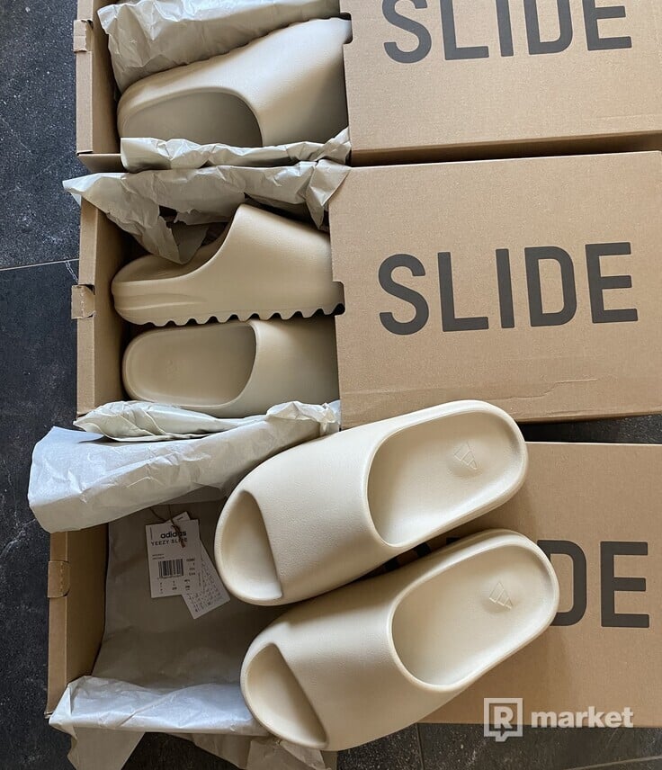adidas Yeezy Slide “Bone”