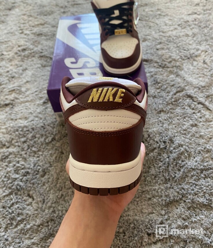 Nike SB Dunk x Supreme - Brown