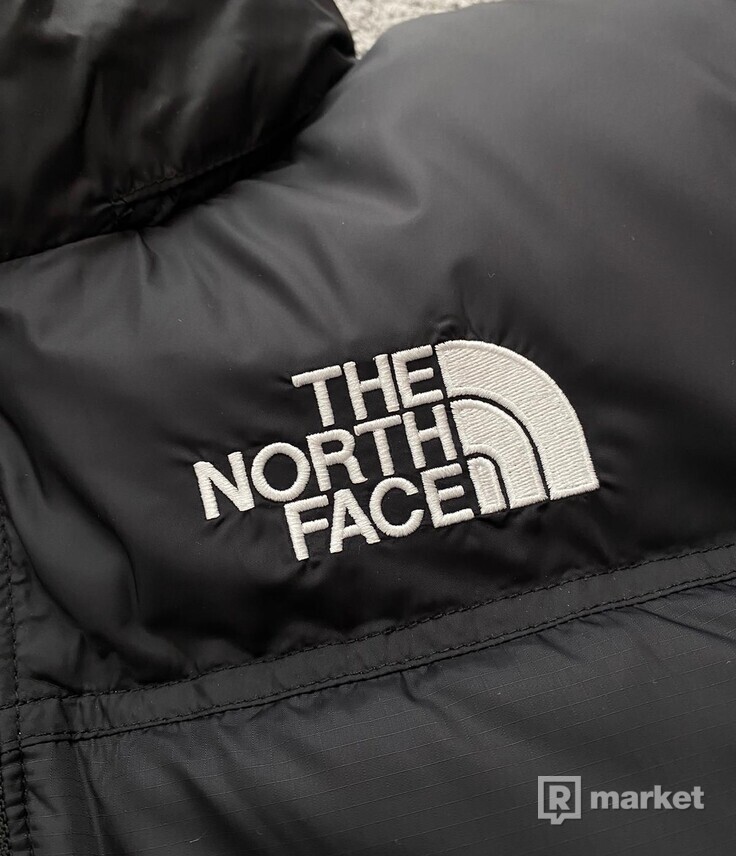 The North Face RETRO NUPTSE JACKET 700 - Black