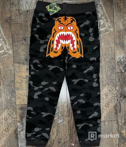 Bape Tiger pants