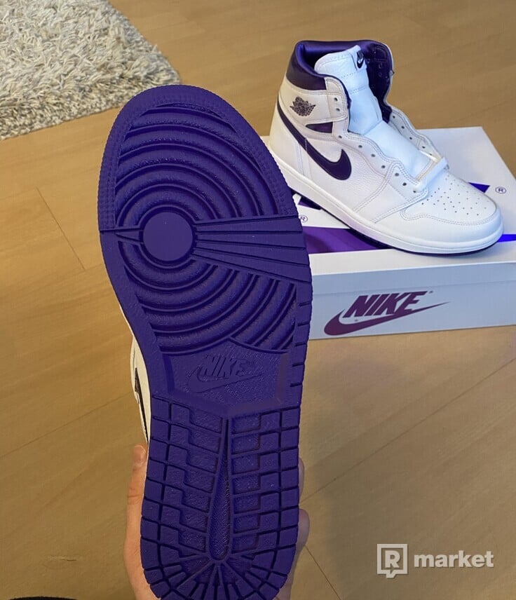 Nike Air Jordan 1 Retro high Court purple