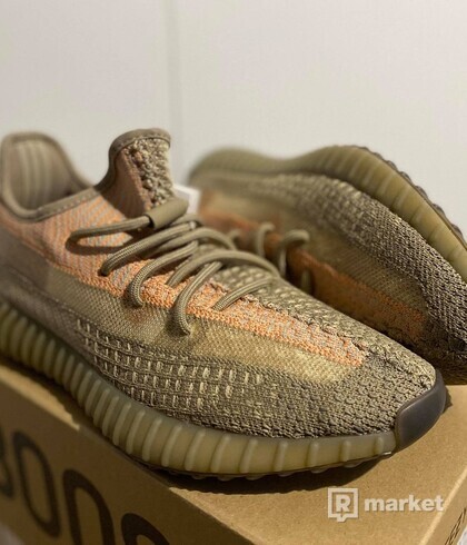 ADIDAS YEEZY BOOST 350 V2 Sand Taupe