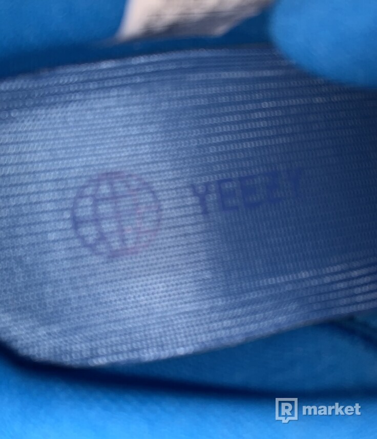 Yeezy 700 Hi-Res Blue