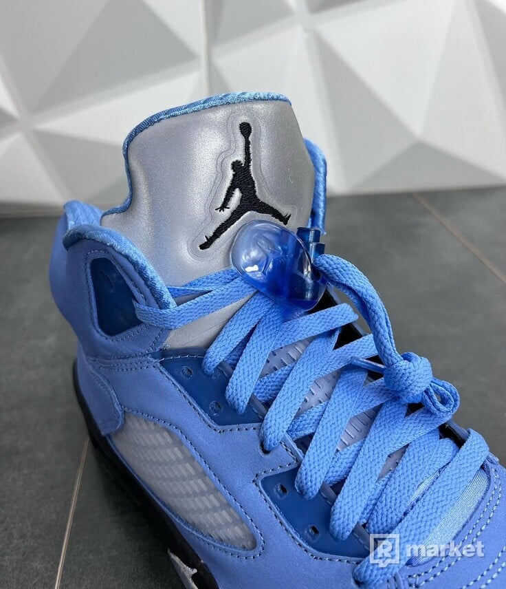 Nike Jordan 5 Retro UNC
